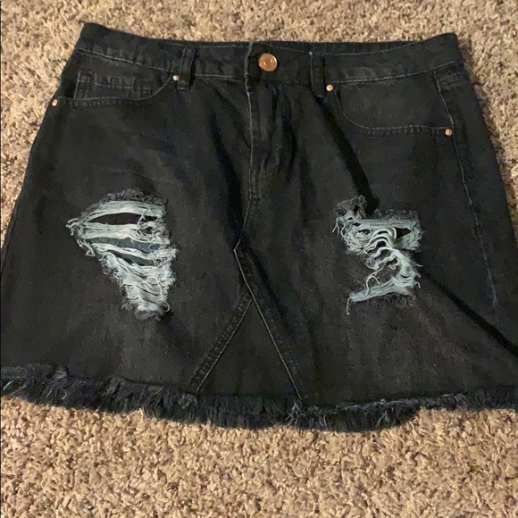 Charlotte Russe Dresses & Skirts - Charlotte Russe denim skirt!!π€π Charlotte Russe Dresses & Skirts - Charlotte Russe denim skirt!!π€π